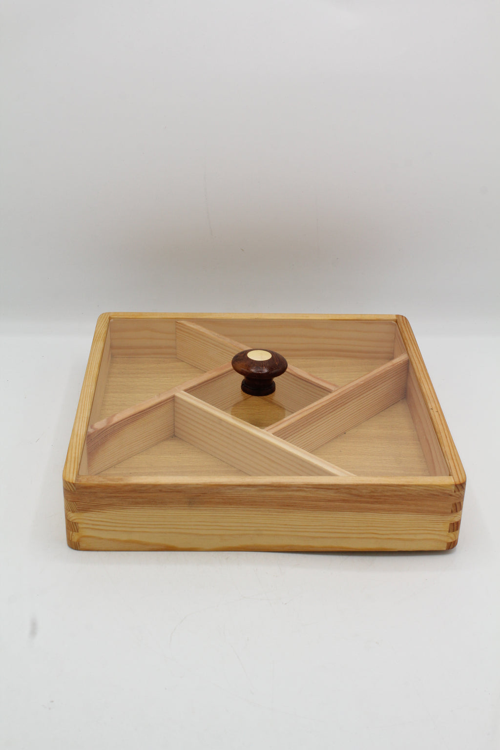 Artisan Pinwheel Divided Wood Server with Lid
