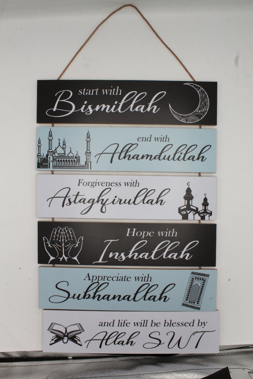 Islamic Daily Reminders Hanging Sign - Bismillah, Alhamdulillah, Inshallah Quotes