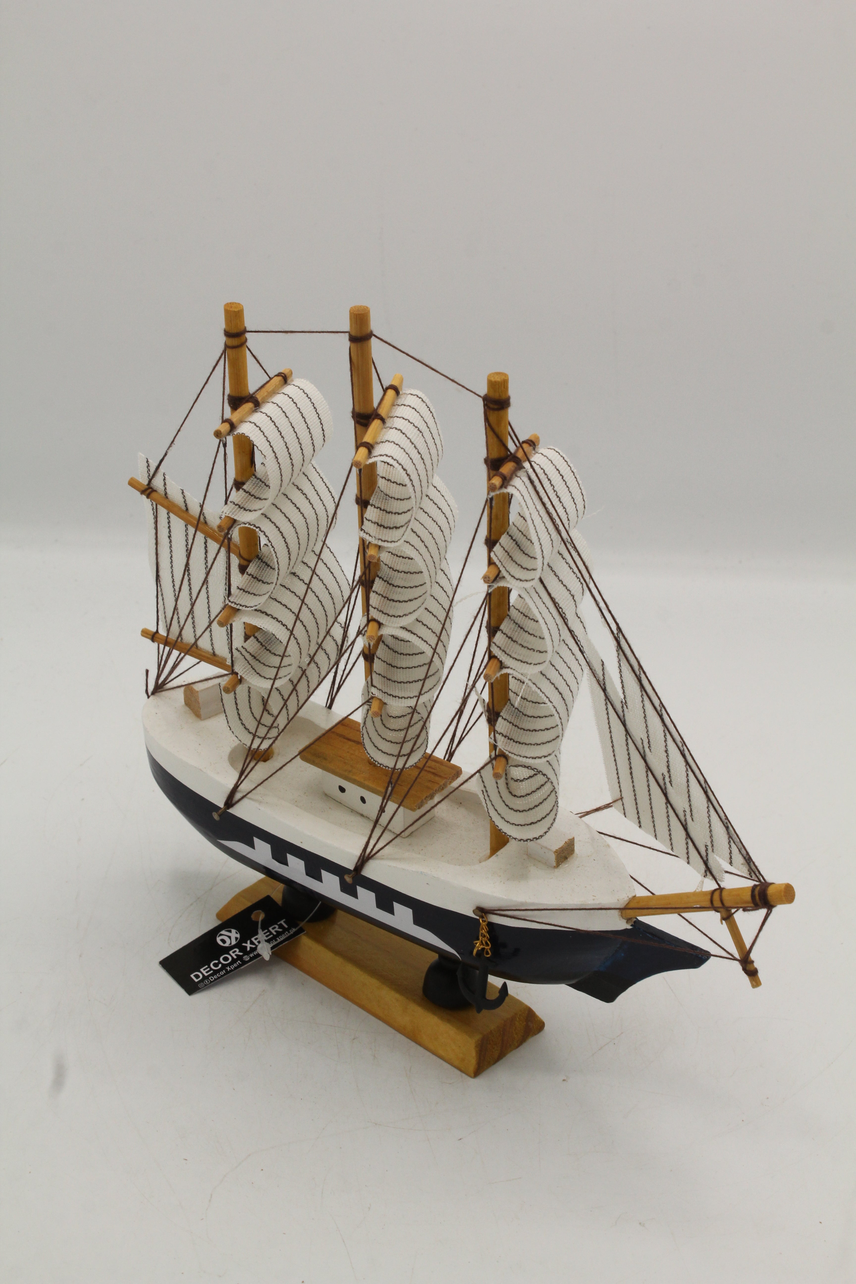 The Tall Ship 'Voyager' Desk Decor