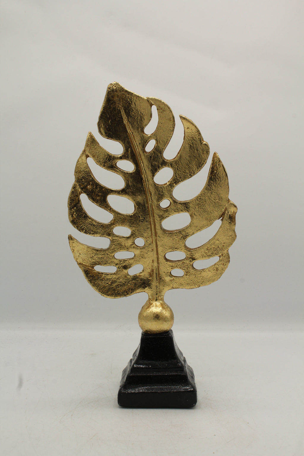 Tropical Gold Monstera Leaf Sculpture