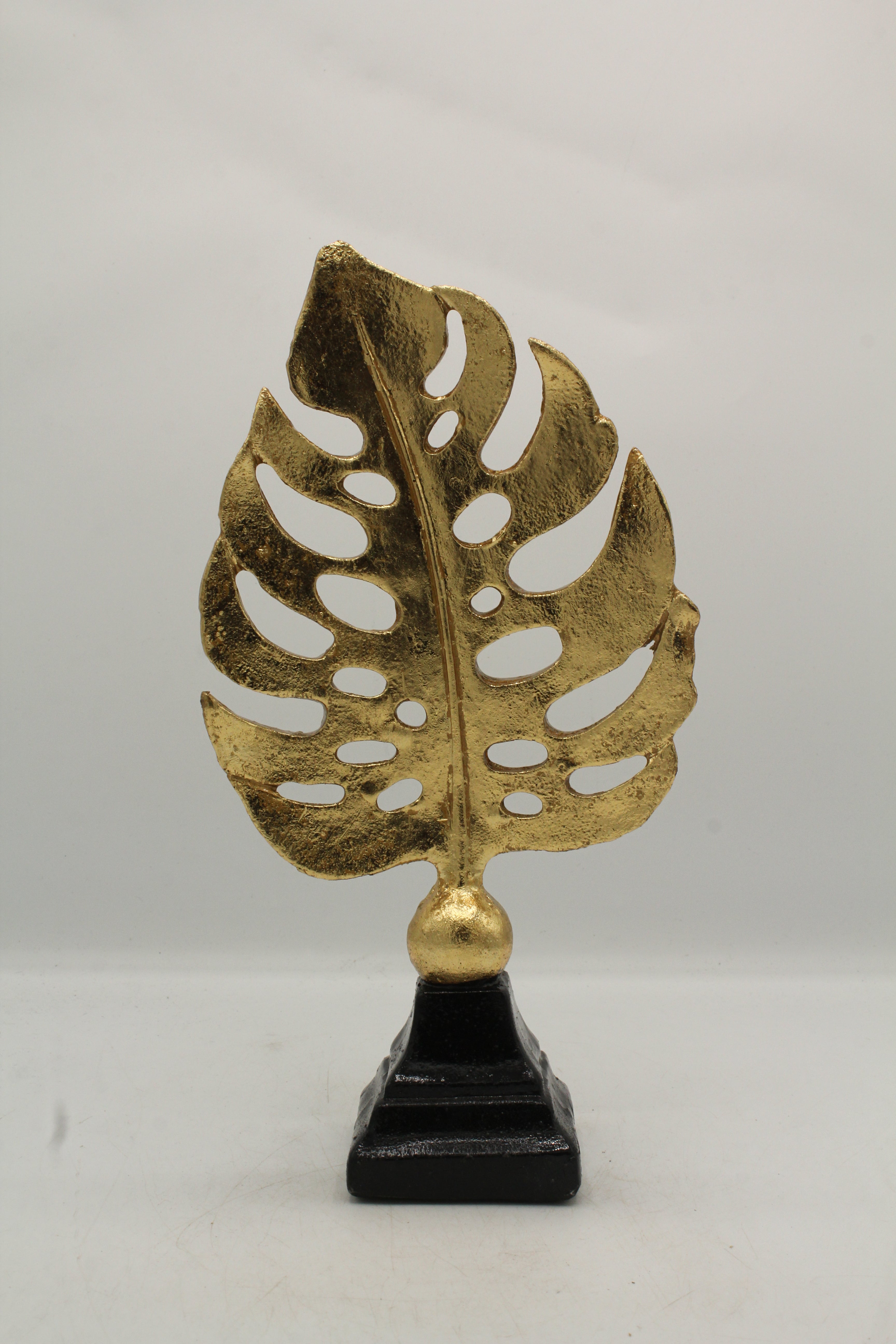 Tropical Gold Monstera Leaf Sculpture