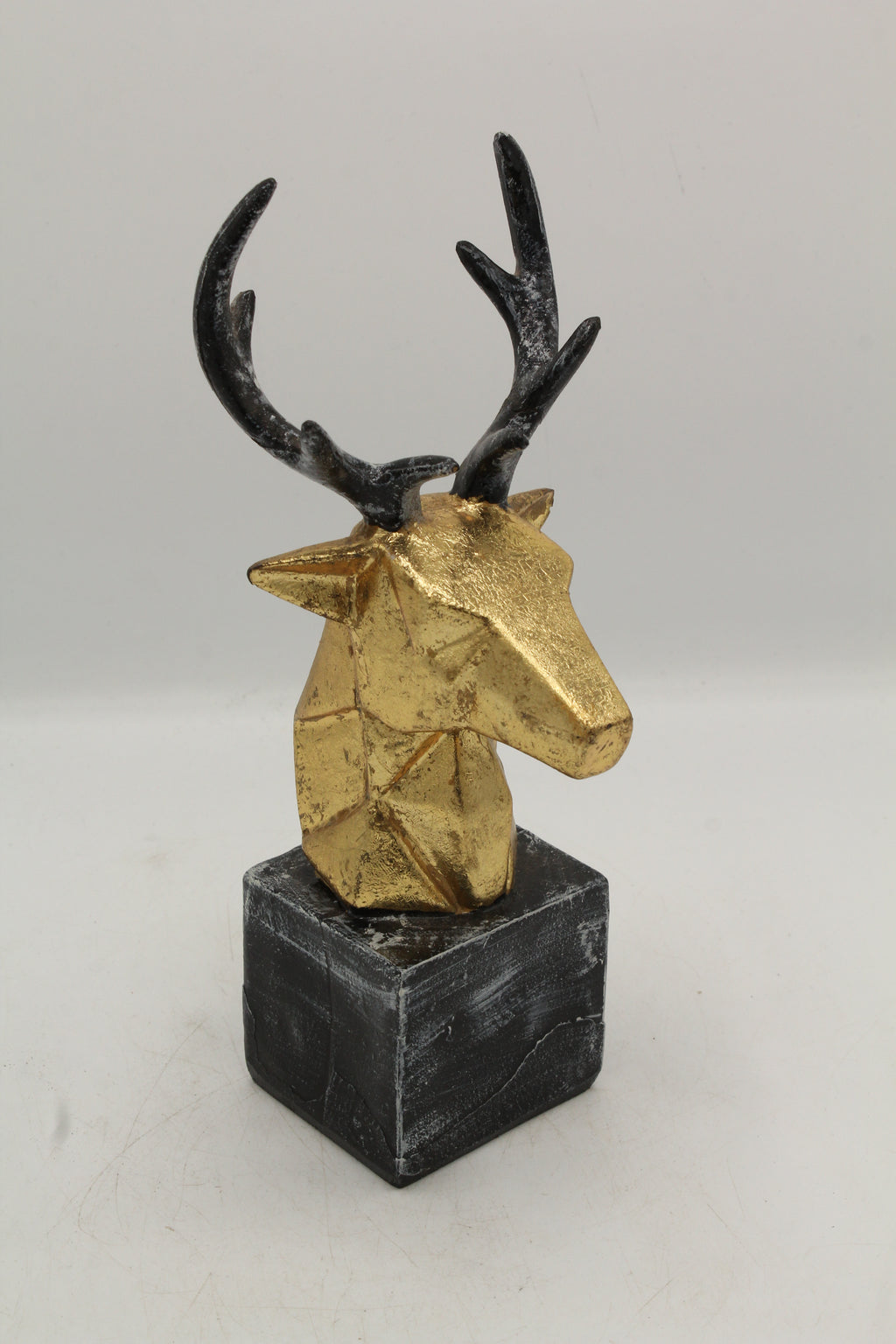 The 'Trophy' Modern Desk Decor