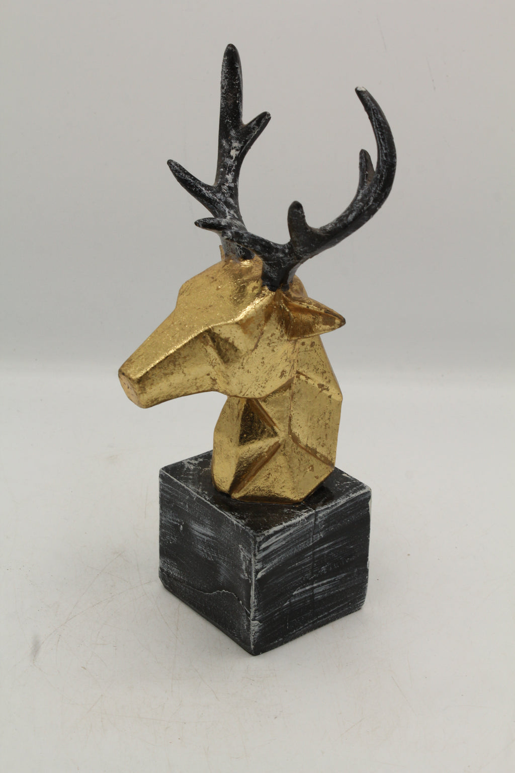 The 'Trophy' Modern Desk Decor